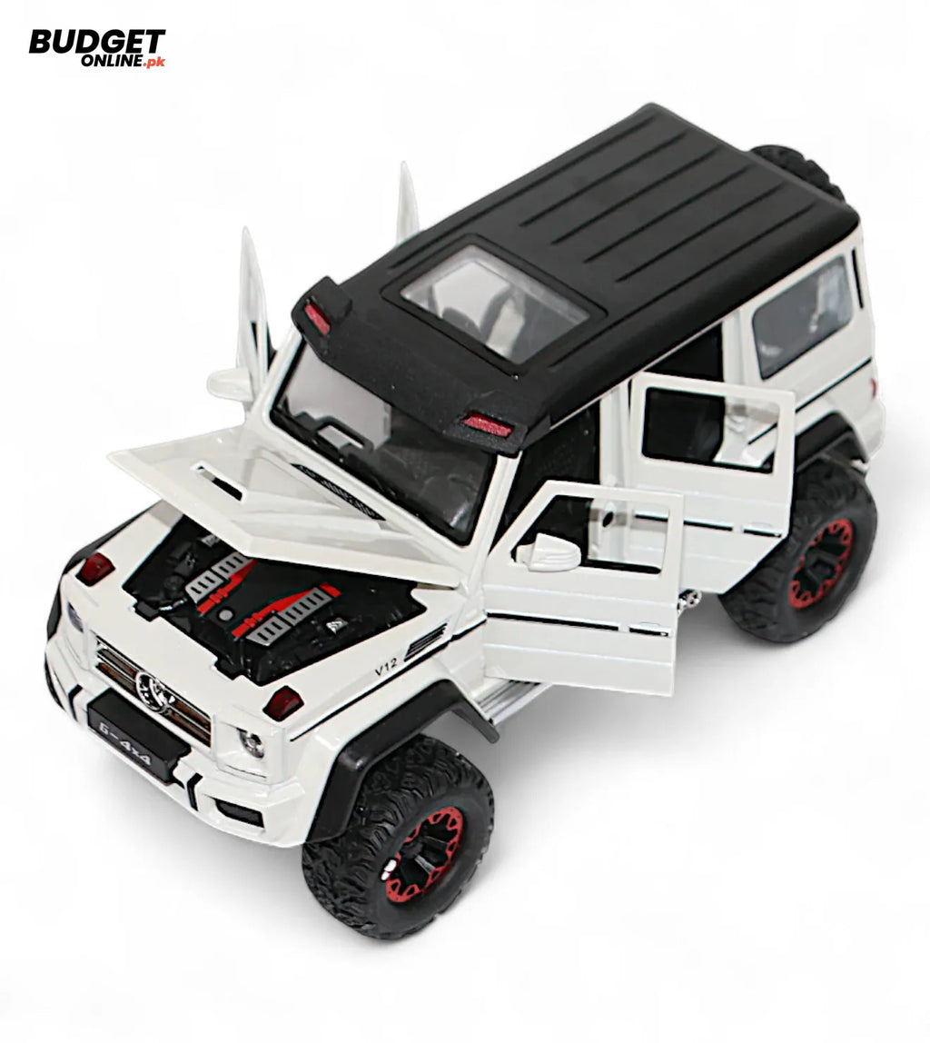 1:24 Die-Cast G500-Style Jeep Model with Lights