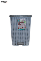 Small Plastic Pedal Dustbin