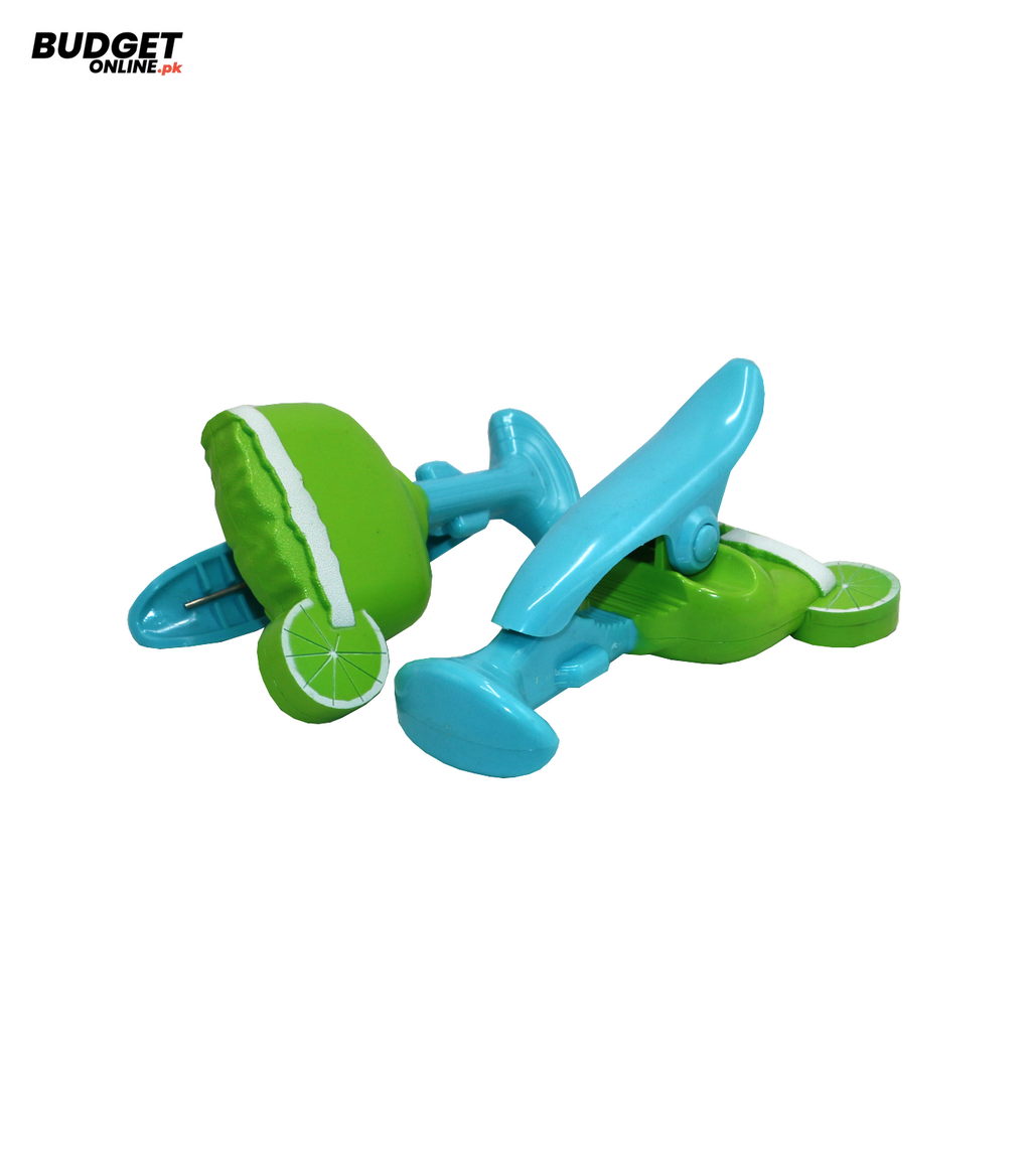 2-Piece Beach Towel Clips Set