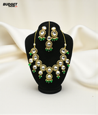 Gold-Plated Kundan Necklace Set